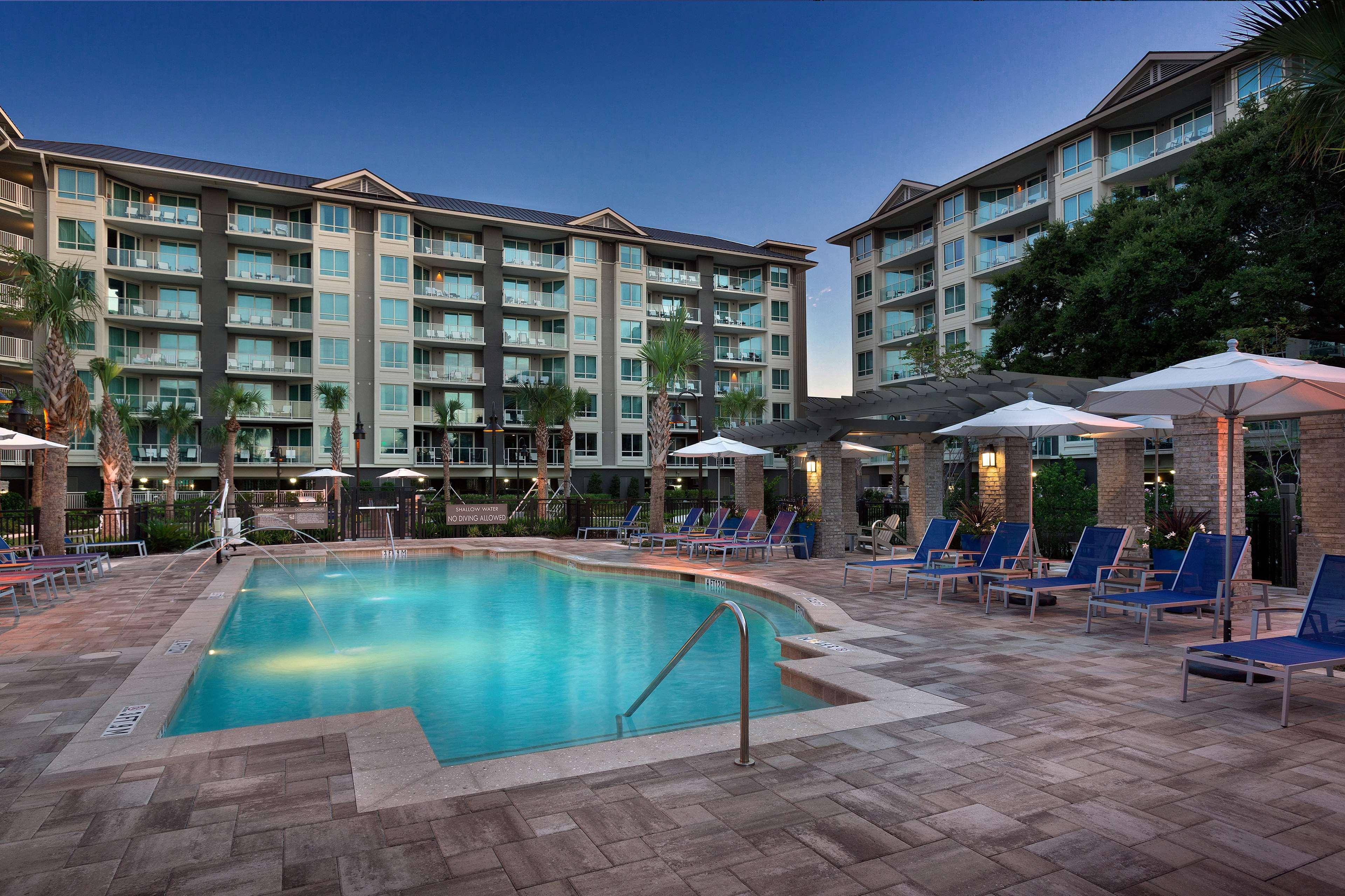 Hilton Grand Vacations Club Ocean Oak Resort Hilton Head Хилтон-Хед-Айленд Экстерьер фото