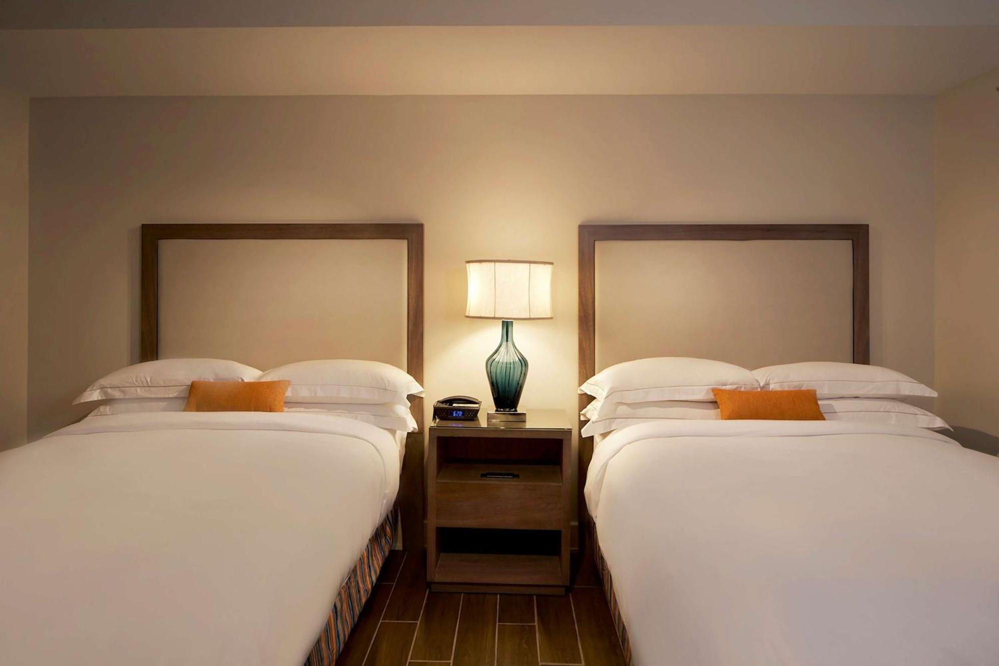 Hilton Grand Vacations Club Ocean Oak Resort Hilton Head Хилтон-Хед-Айленд Экстерьер фото