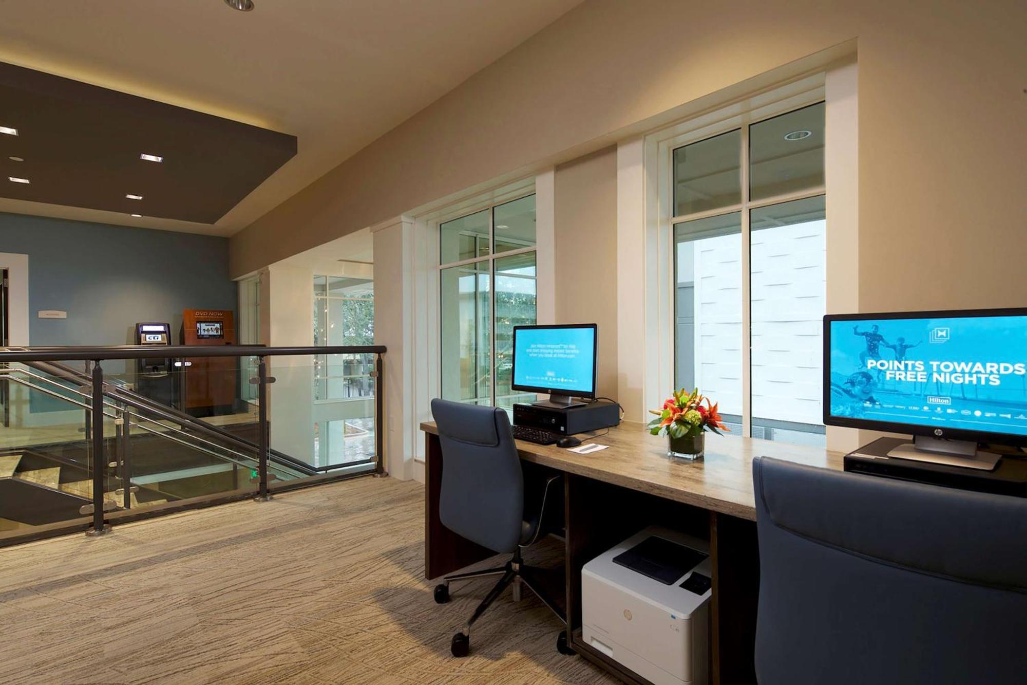 Hilton Grand Vacations Club Ocean Oak Resort Hilton Head Хилтон-Хед-Айленд Экстерьер фото