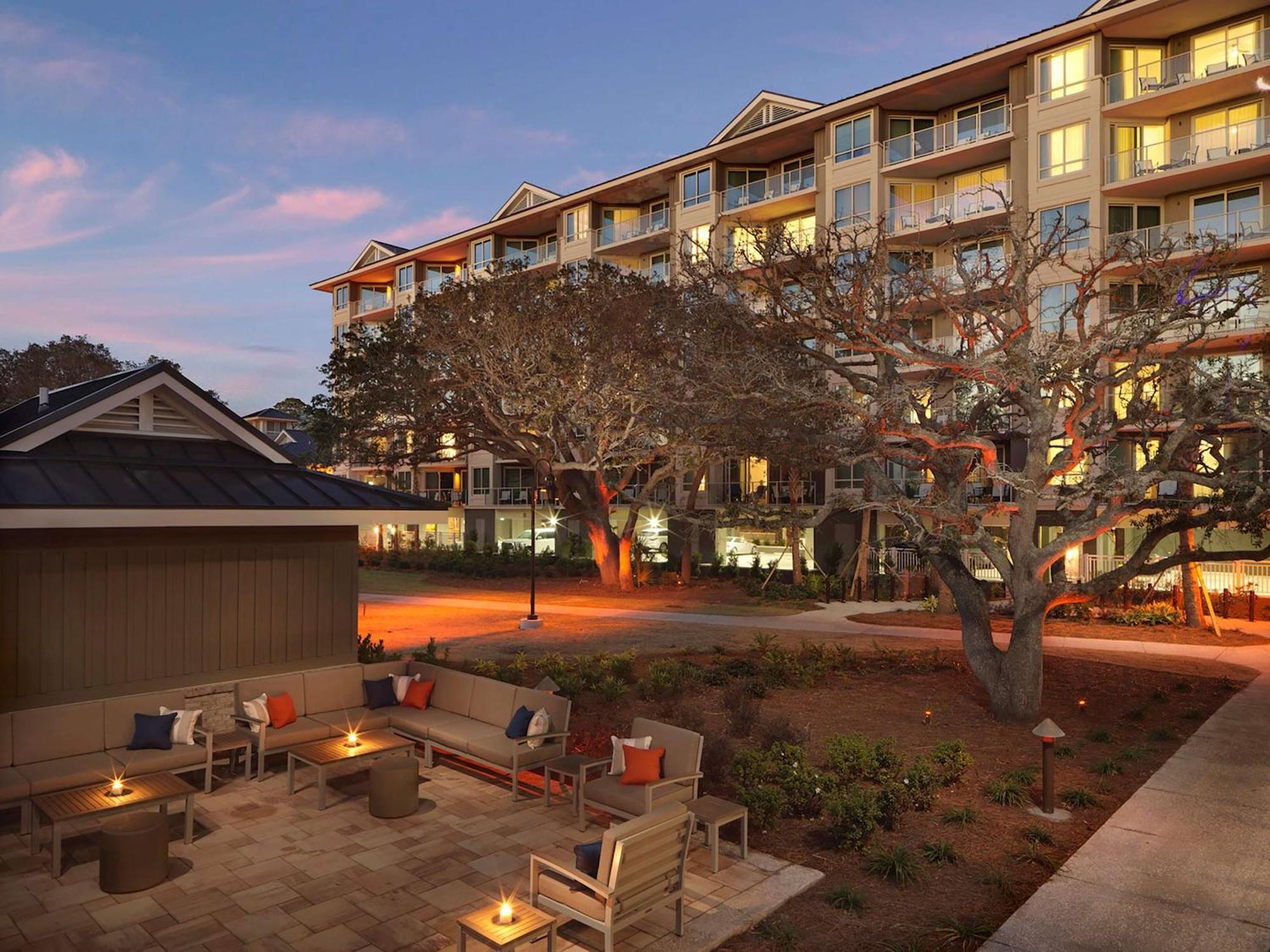 Hilton Grand Vacations Club Ocean Oak Resort Hilton Head Хилтон-Хед-Айленд Экстерьер фото