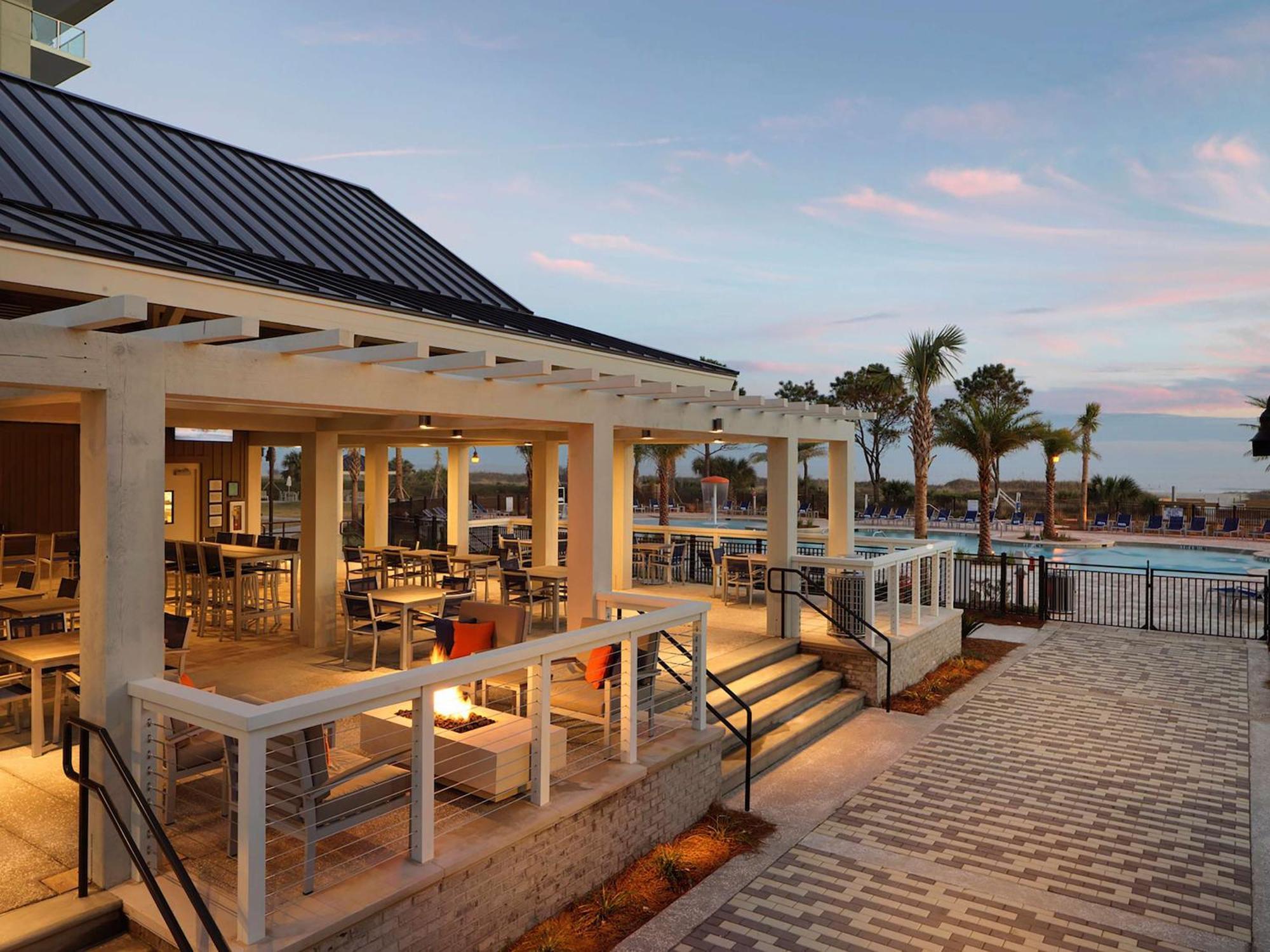 Hilton Grand Vacations Club Ocean Oak Resort Hilton Head Хилтон-Хед-Айленд Экстерьер фото