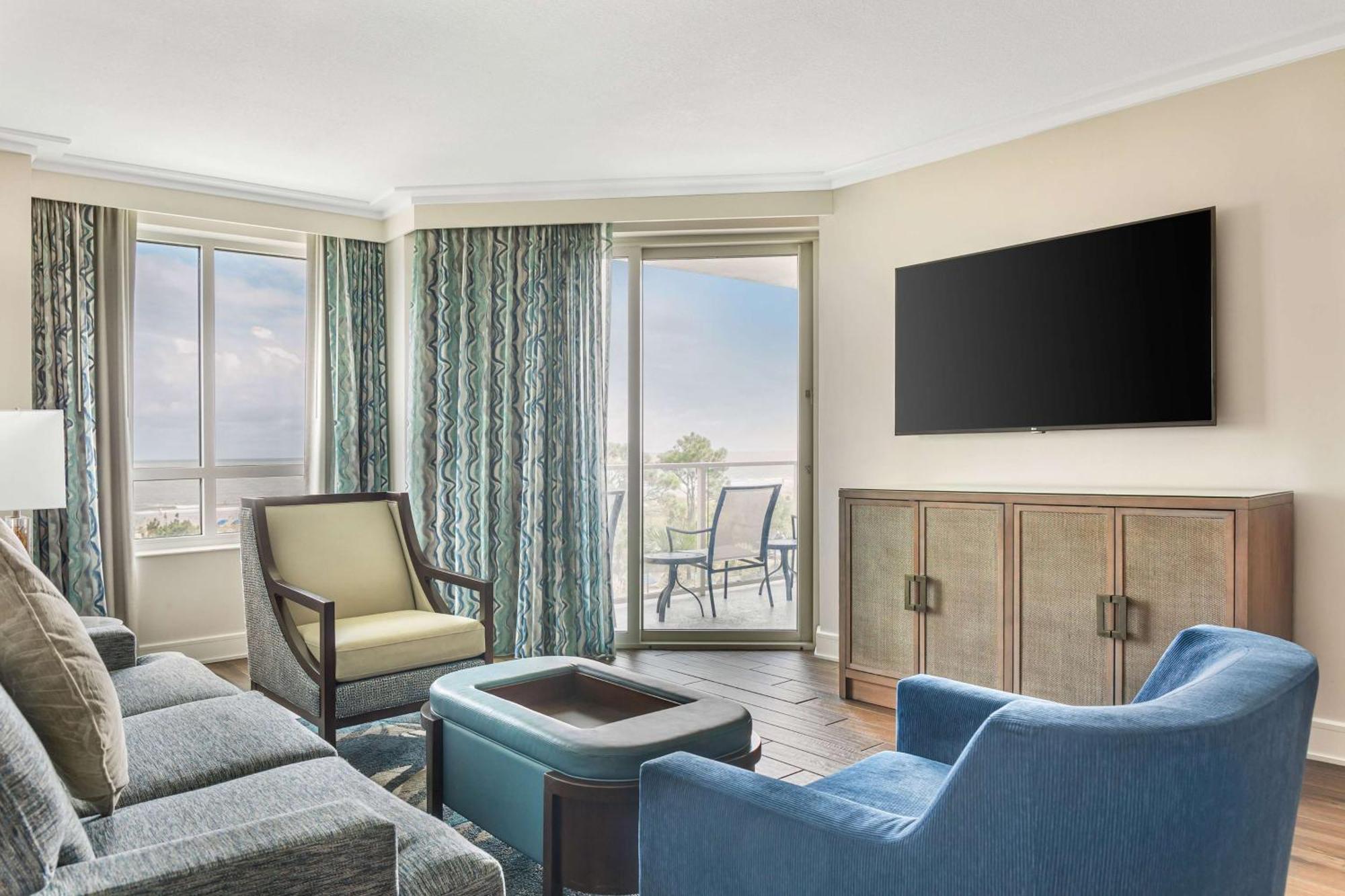 Hilton Grand Vacations Club Ocean Oak Resort Hilton Head Хилтон-Хед-Айленд Экстерьер фото