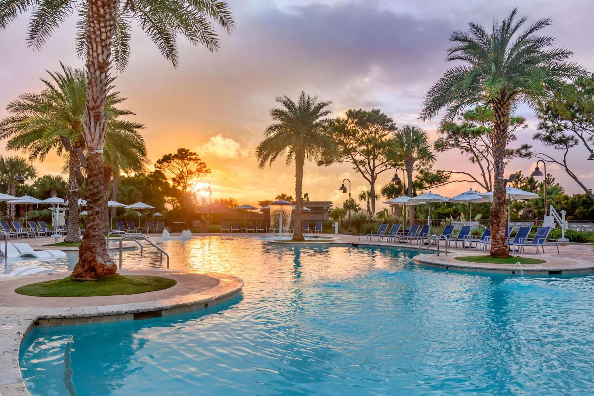 Hilton Grand Vacations Club Ocean Oak Resort Hilton Head Хилтон-Хед-Айленд Экстерьер фото