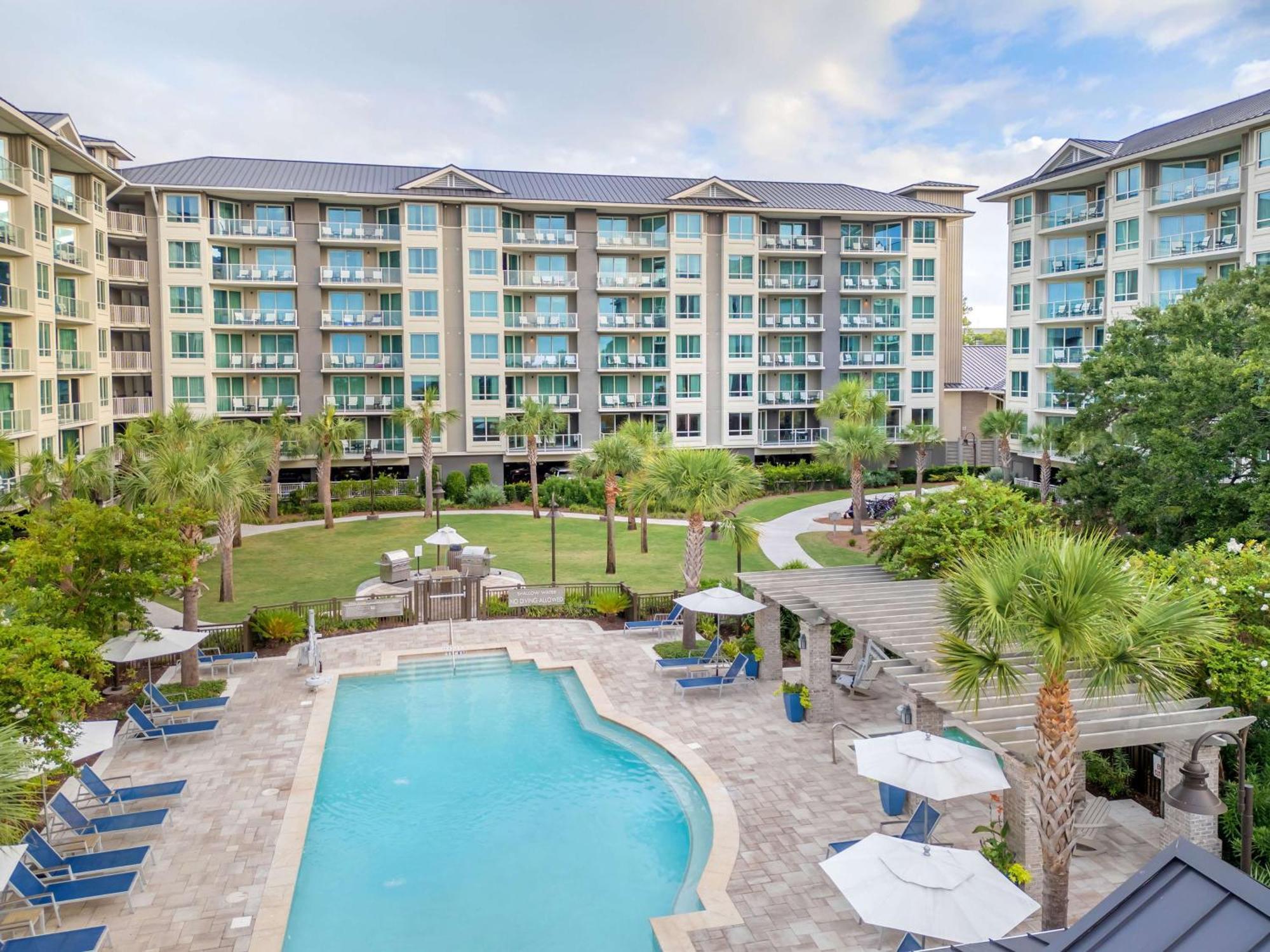 Hilton Grand Vacations Club Ocean Oak Resort Hilton Head Хилтон-Хед-Айленд Экстерьер фото